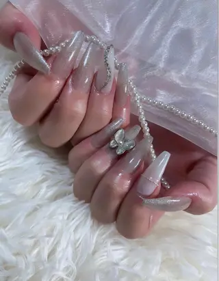 ネイル 高草木 桃香のネイルデザイン