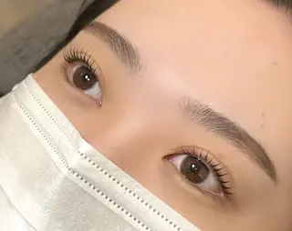 パーマ momiyama uraraのマツエク・マツパデザイン