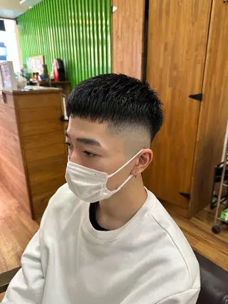 メンズ 🔥メンズ特化美容師 NAOTO🔥のヘアスタイル