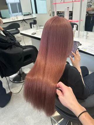 ロング カラー 履歴修正屋さん／ ブロンド／ホワイトのヘアスタイル