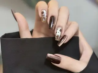 ネイル One Plus キキのネイルデザイン