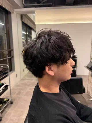 ショート パーマ メンズ 髙橋 翔一のヘアスタイル