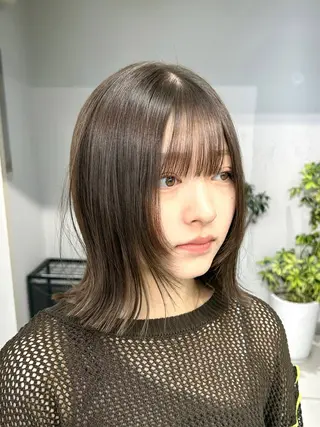 ミディアム レイヤー×ツヤカラー 渋谷/kougaのヘアスタイル