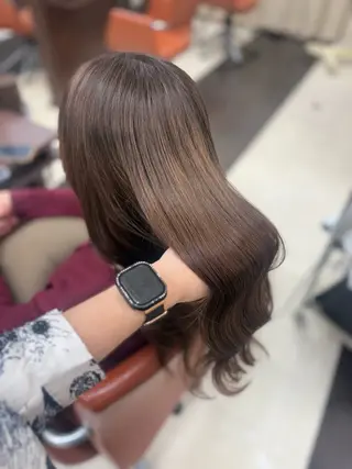 ロング カラー 垢抜けデザイナー/ ハイトーン/朝倉友香のヘアスタイル