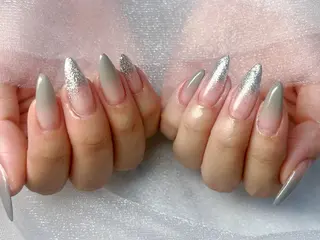 ネイル Queennail 北堀江Yumiのネイルデザイン