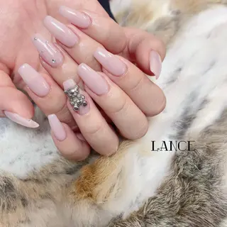 ミディアム ネイル Lance nailのネイルデザイン