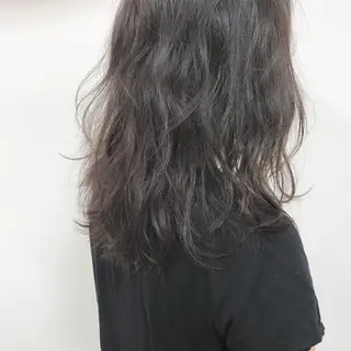 ミディアム NUU所属・滝島 真帆のヘアスタイル