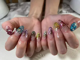 ネイル 蓑原 佳央里のネイルデザイン