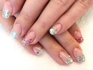 ネイル 髙城 亜紀のネイルデザイン