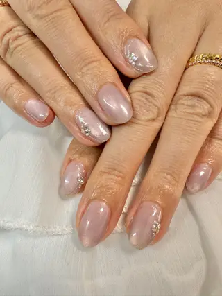 ネイル 黒須莉奈 IRYのネイルデザイン