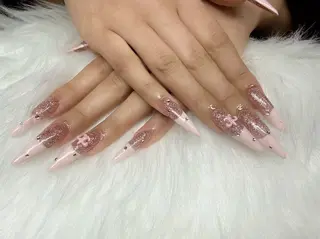 ネイル 佐田 美香のネイルデザイン