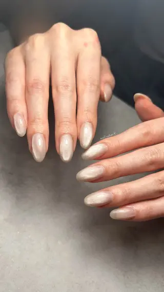 ネイル 関山 志乃のネイルデザイン