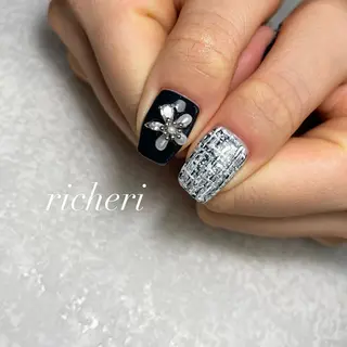 ミディアム ネイル richeri beautyのネイルデザイン