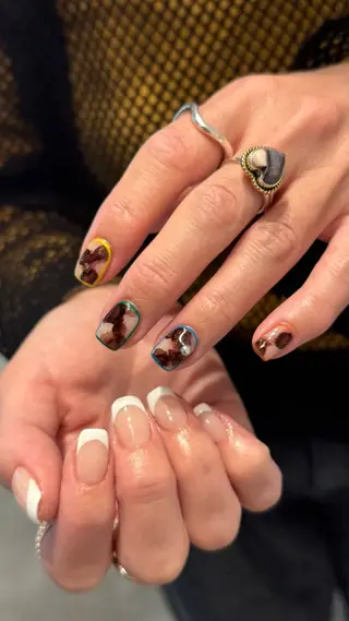 ショート m kaori𓃟のネイルデザイン