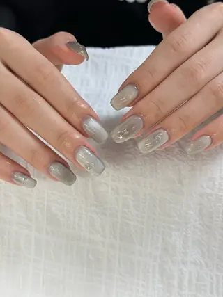 ネイル 小林 詩織のネイルデザイン