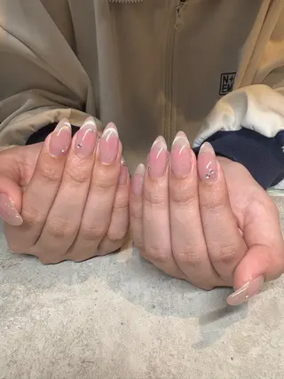 ネイル Miyu(ミユ) 【 cutill 】のネイルデザイン