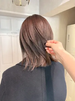 ミディアム 透明感モテスタイル 💞SHIORI💞のヘアスタイル