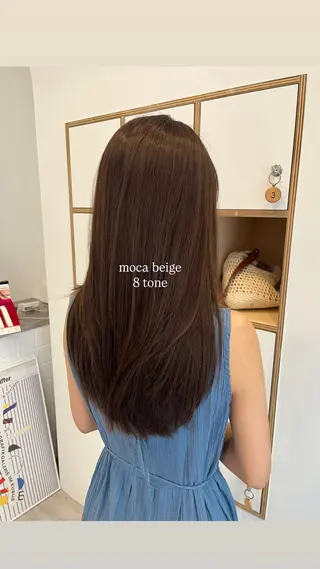 ロング カラー 山口 愛結のヘアスタイル