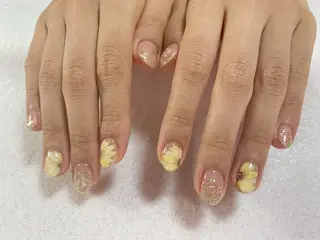 ネイル 手塚 里奈のネイルデザイン