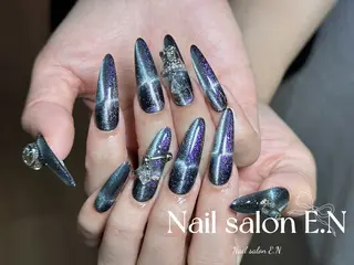 ネイル E.N🦋 長さ出し/持ち込みのネイルデザイン