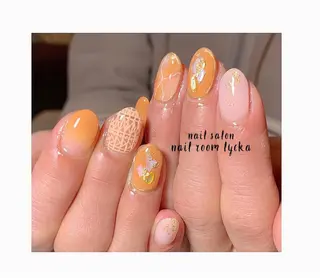 ネイル ﾈｲﾙﾙｰﾑﾘｯｶ 𝐦𝐚𝐲𝐮のネイルデザイン