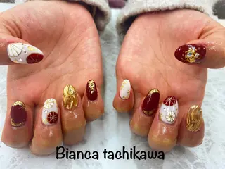 ネイル Bianca 立川店 小川のネイルデザイン