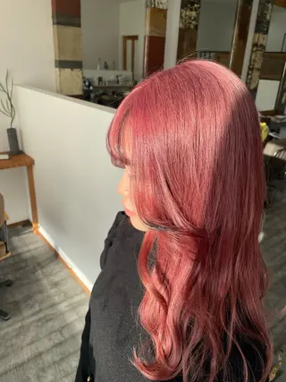 ロング ende. ハルタのヘアスタイル