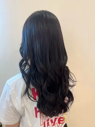ロング カラー 透明感のあるモテ艶髪 🫧AYAKAのヘアスタイル