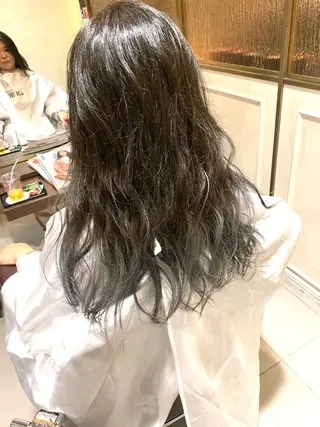 ロング カラー 美髪形成!色素改善! 秋田 和輝のヘアスタイル