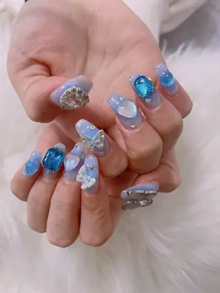 ネイル 菲菲ネイルサロン所属・FF フィフィネイルサロンのネイルデザイン