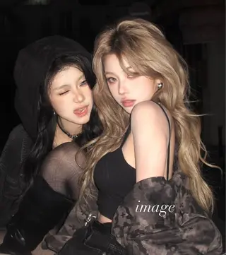 ロング 中韓🇨🇳🇰🇷 🤍TAKAHIROのヘアスタイル