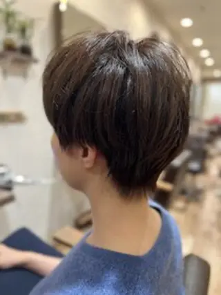 ショート イシカワ ユウタのヘアスタイル