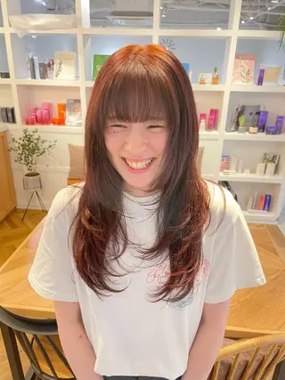 ロング カラー Ogata Marinaのヘアスタイル