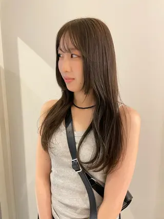 ロング カラー 渋谷 留菜のヘアスタイル