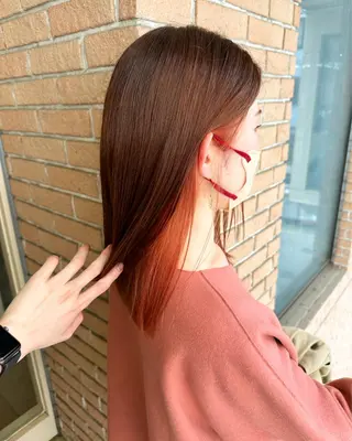 ミディアム yelm所属・🫒オリーブカラー ミディアムレイヤー✨のヘアスタイル