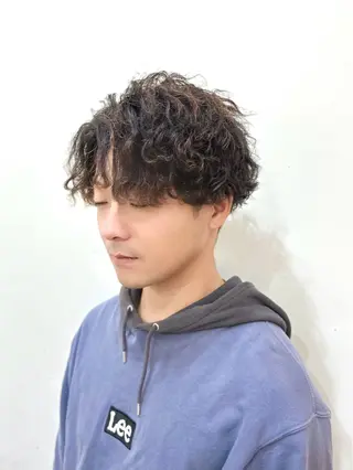 ミディアム 田中 純平のヘアスタイル