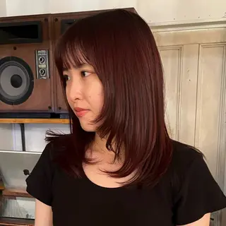 ミディアム カラー レイヤー/ベージュ mikuのヘアスタイル