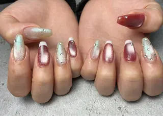 ネイル ネイルサロン Bebeのネイルデザイン