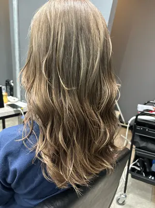 セミロング カラー 🌙GLITTER 菱沼孝将🌙のヘアスタイル