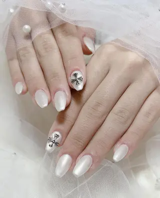 ネイル 🦋 MiKi 🦋 ネイルサロンのネイルデザイン