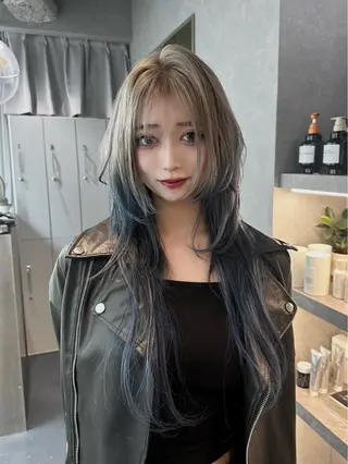 ロング カラー naito/ブリーチ /エクステ/縮毛のヘアスタイル