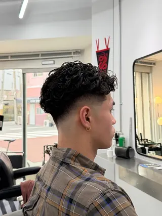 ショート パーマ メンズ thesmiths所属・ナカ レオナのヘアスタイル