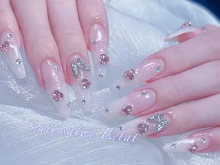 ネイル ネイルサロンエクラ 🫧Shizukaのネイルデザイン