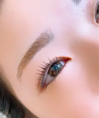 マツエク・マツパ eyelash AYANOの眉毛・アイブロウイメージ