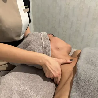 メンズ 【メンズ脱毛・美肌】 SARA 恵比寿店のエステ・リラクイメージ