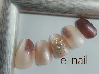 ネイル e-nail所属・e-Reju イリュージュのネイルデザイン