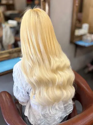 ロング カラー ナギサ 🐶のヘアスタイル