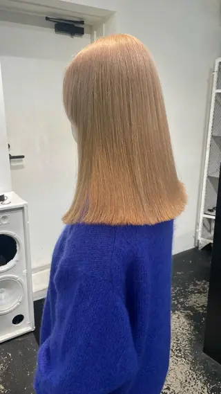 セミロング カラー パーマ ヘアアレンジ メンズ キッズ ネイル マツエク・マツパ アイブロウ 艶ハイトーン/ヘア アレンジAYAKAのヘアスタイル