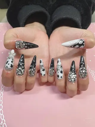 ロング ネイル 《LB》ラブリエ Nail&eyeのマツエク・マツパデザイン