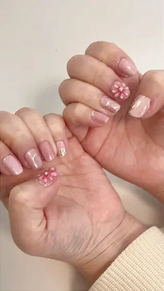 ネイル meRK 🦋愛海のマツエク・マツパデザイン